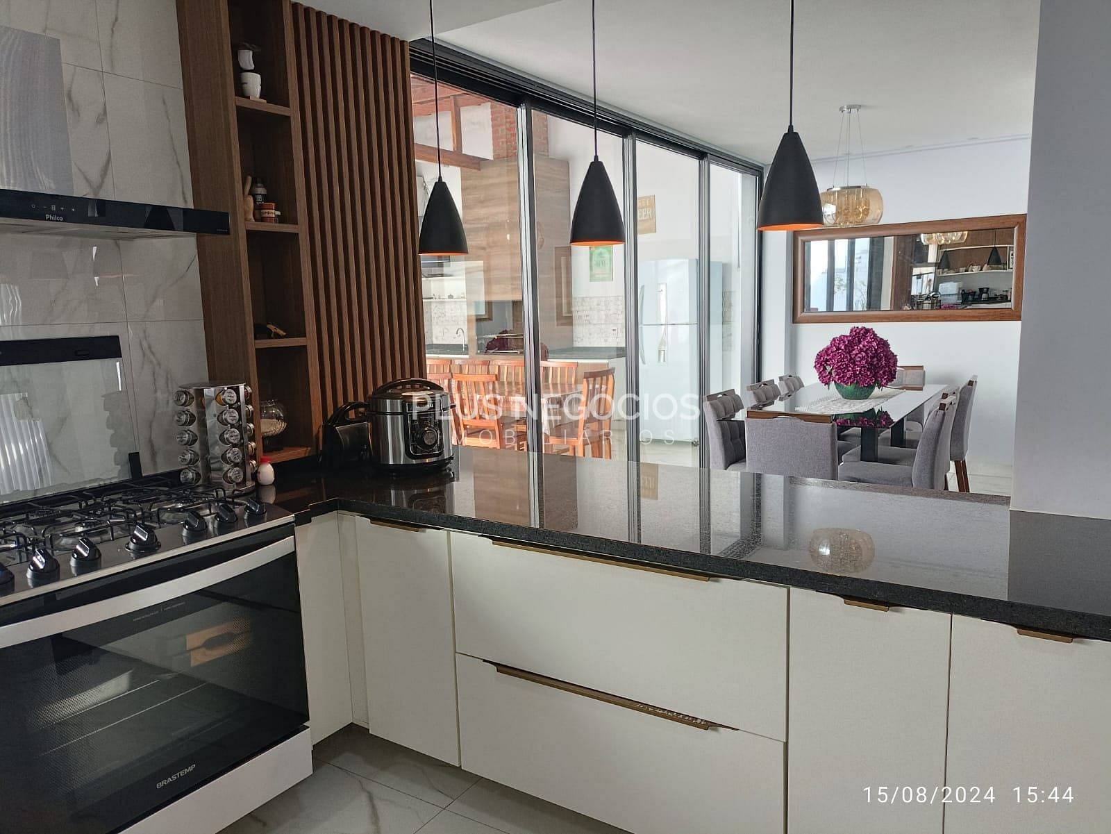 Casa, 3 quartos, 259 m² - Foto 38