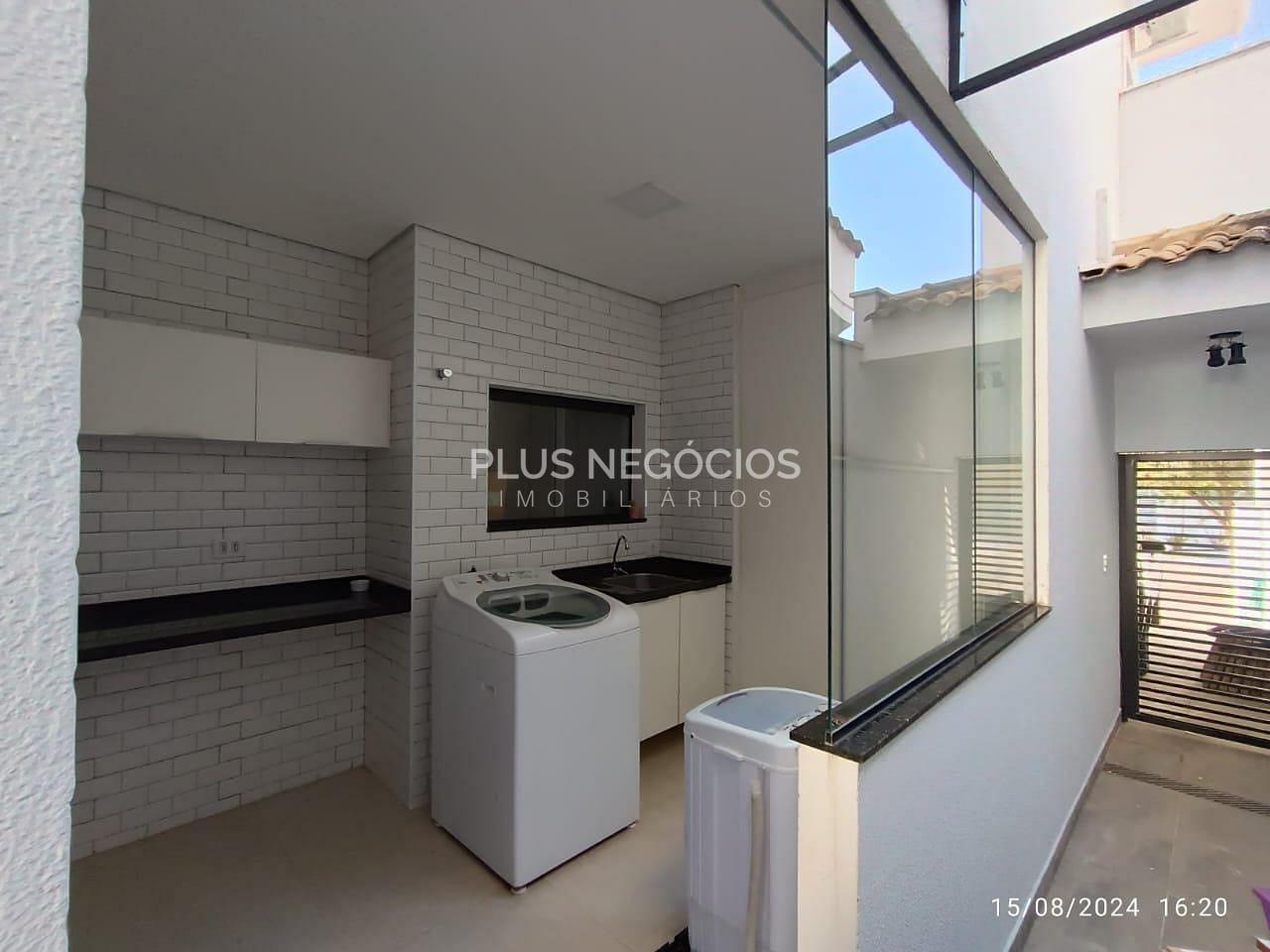 Casa, 3 quartos, 259 m² - Foto 43