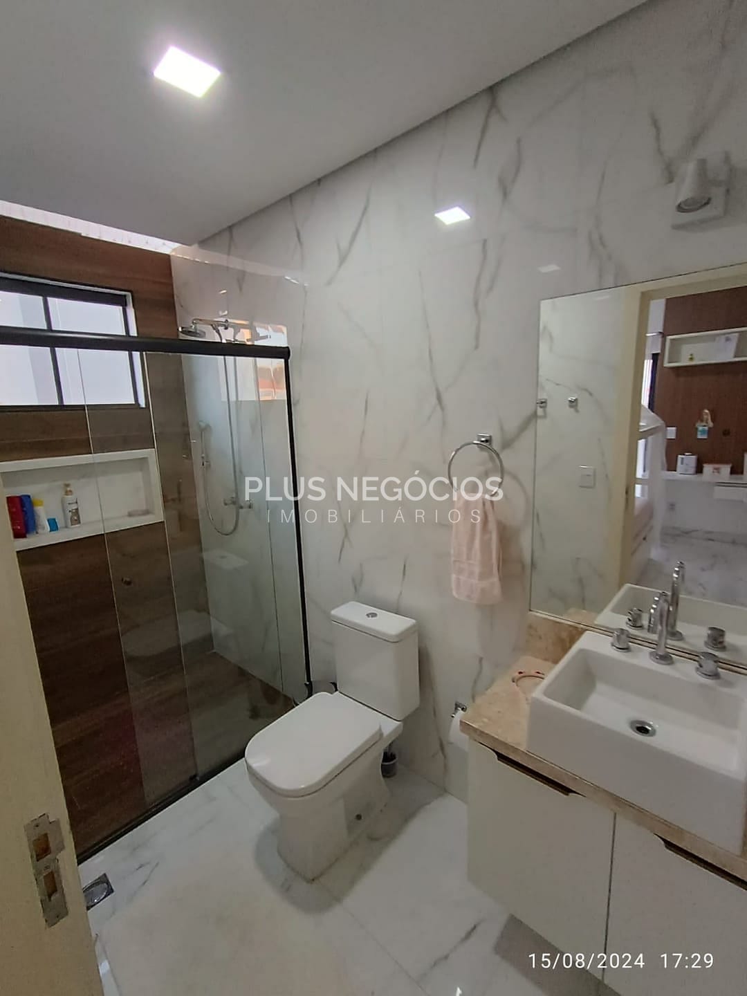 Casa, 3 quartos, 259 m² - Foto 58