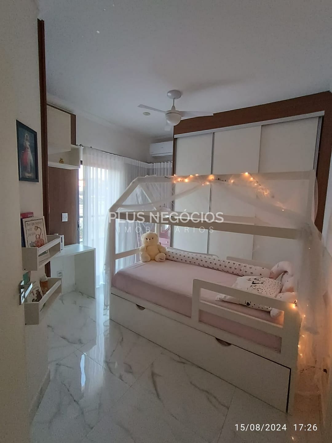 Casa, 3 quartos, 259 m² - Foto 61