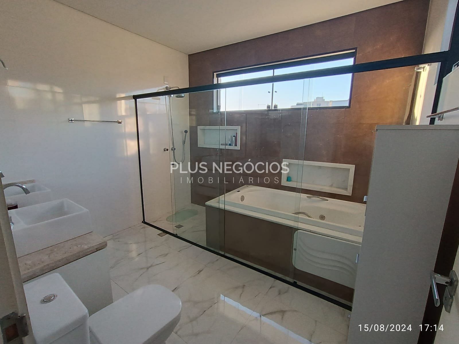 Casa, 3 quartos, 259 m² - Foto 65