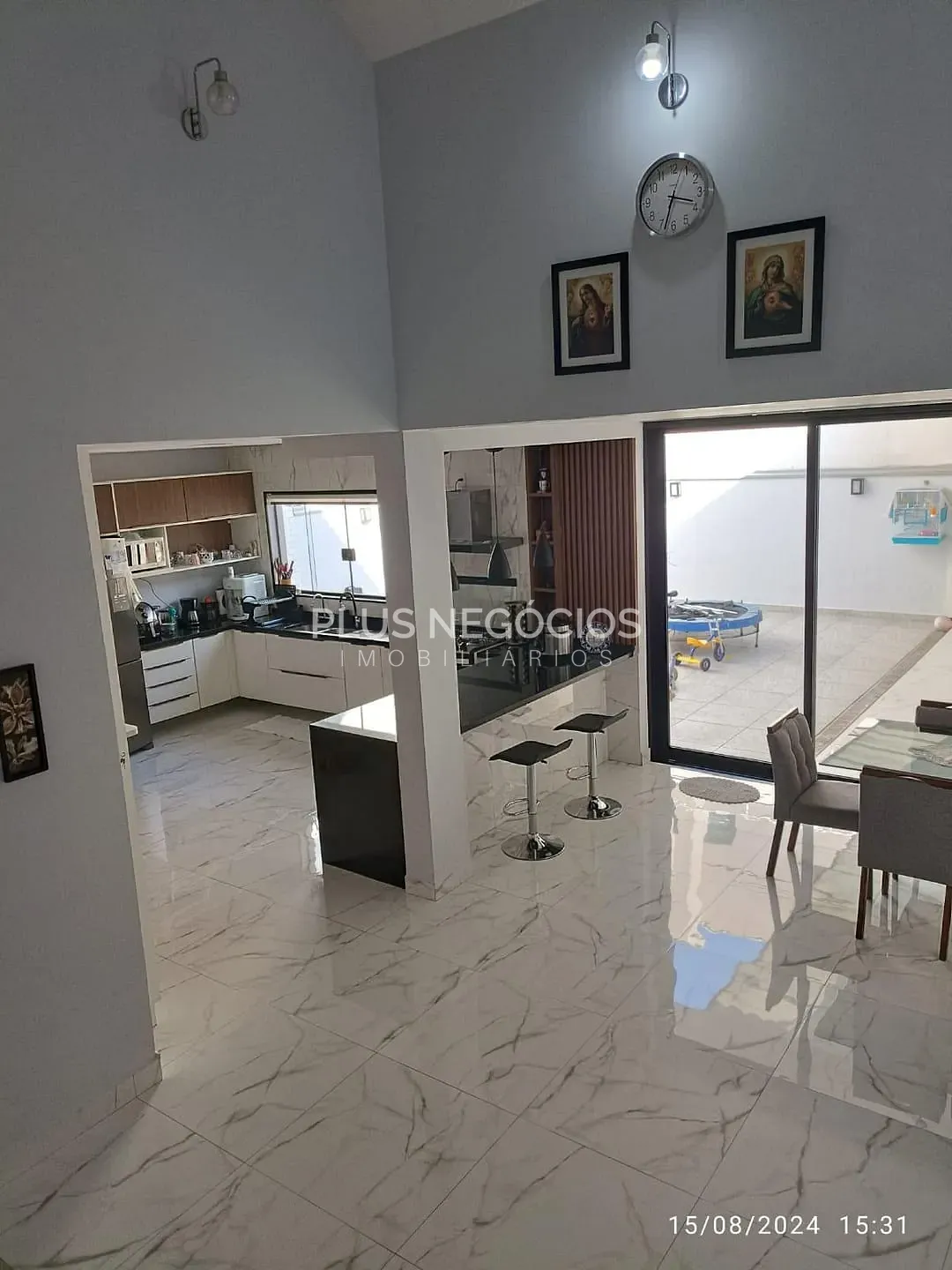 Casa, 3 quartos, 259 m² - Foto 24