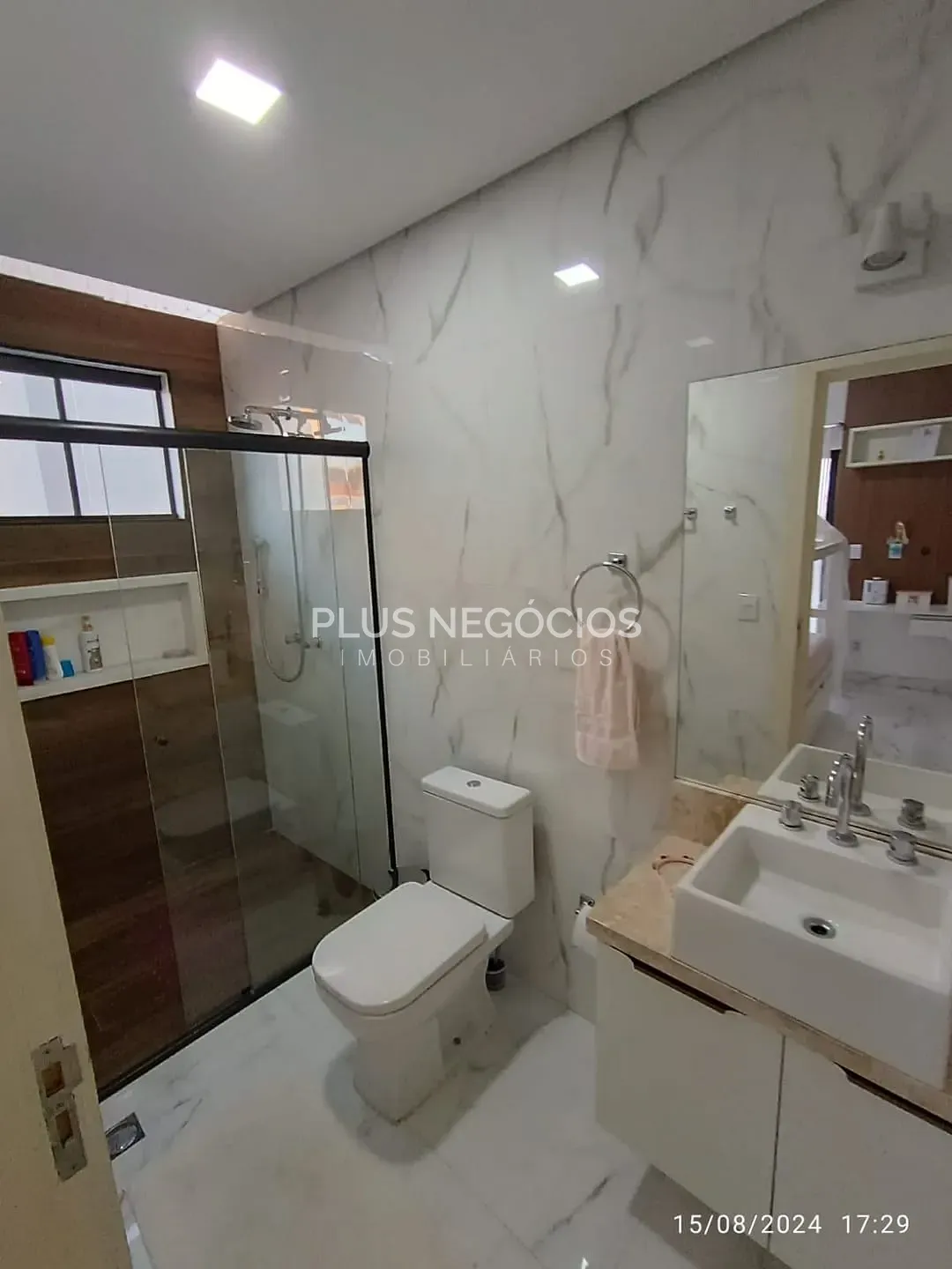 Casa, 3 quartos, 259 m² - Foto 58