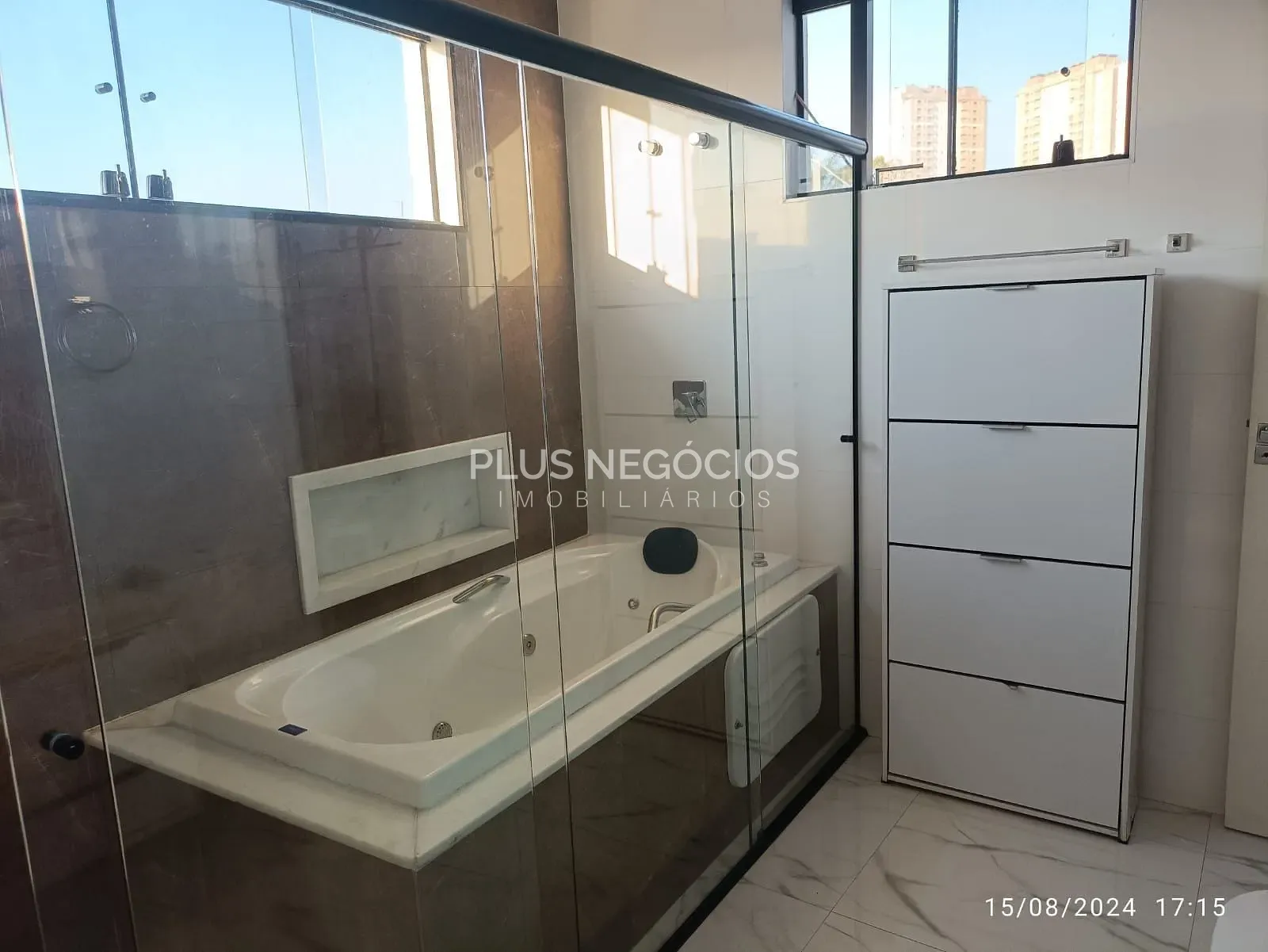 Casa, 3 quartos, 259 m² - Foto 66
