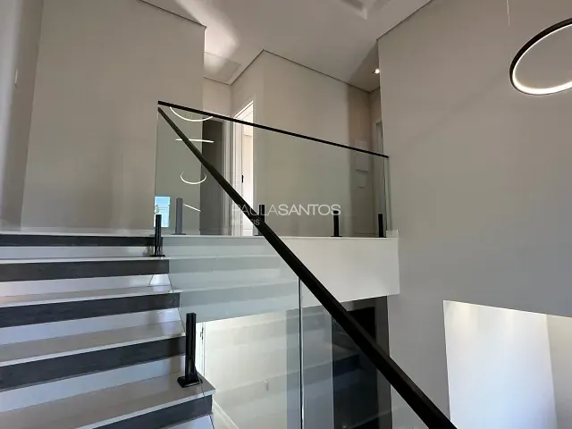 Casa 3 quartos e 4 banheiros, à venda, no bairro Jardim Novo Horizonte em Sorocaba