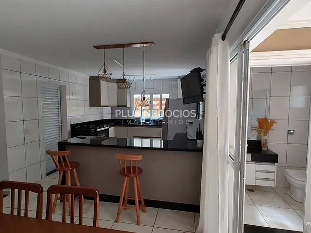 Casa com 212m² 3 quartos e 3 banheiros, à venda, no bairro Loteamento Dinorá Rosa em Sorocaba