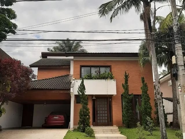 Casa com 420m² 4 quartos e 6 banheiros, à venda, no bairro Alphaville em Santana de Parnaíba