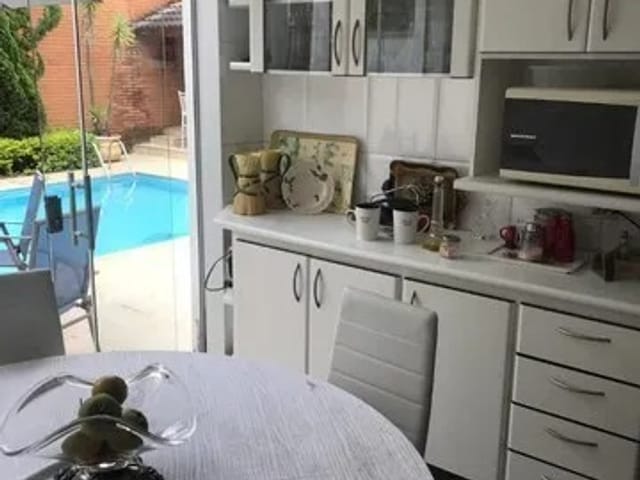 Casa com 420m² 4 quartos e 6 banheiros, à venda, no bairro Alphaville em Santana de Parnaíba