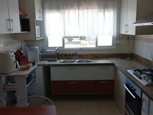 Casa com 300m² 3 quartos e 3 banheiros, à venda, no bairro Jardim Portal dos Ipês em Indaiatuba