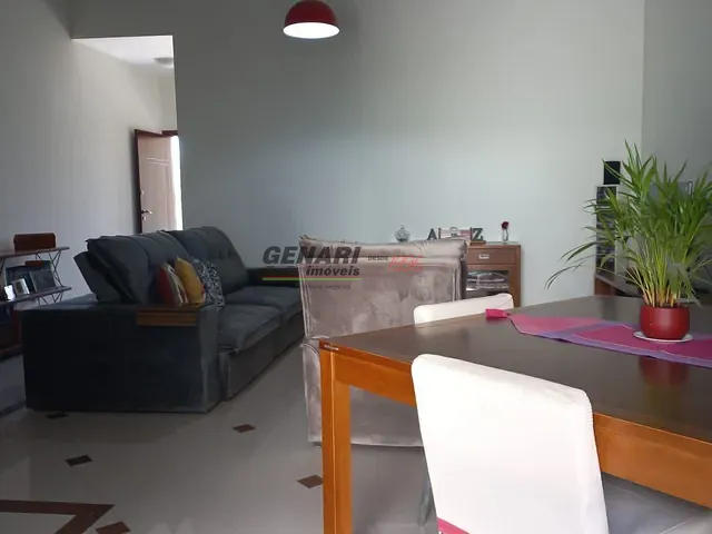 Casa com 300m² 3 quartos e 3 banheiros, à venda, no bairro Jardim Portal dos Ipês em Indaiatuba