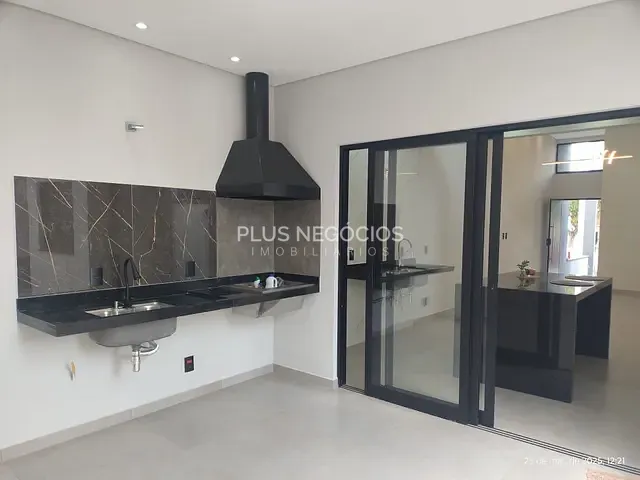 Casa com 150m² 3 quartos e 2 banheiros, à venda, no bairro Loteamento Dinorá Rosa em Sorocaba