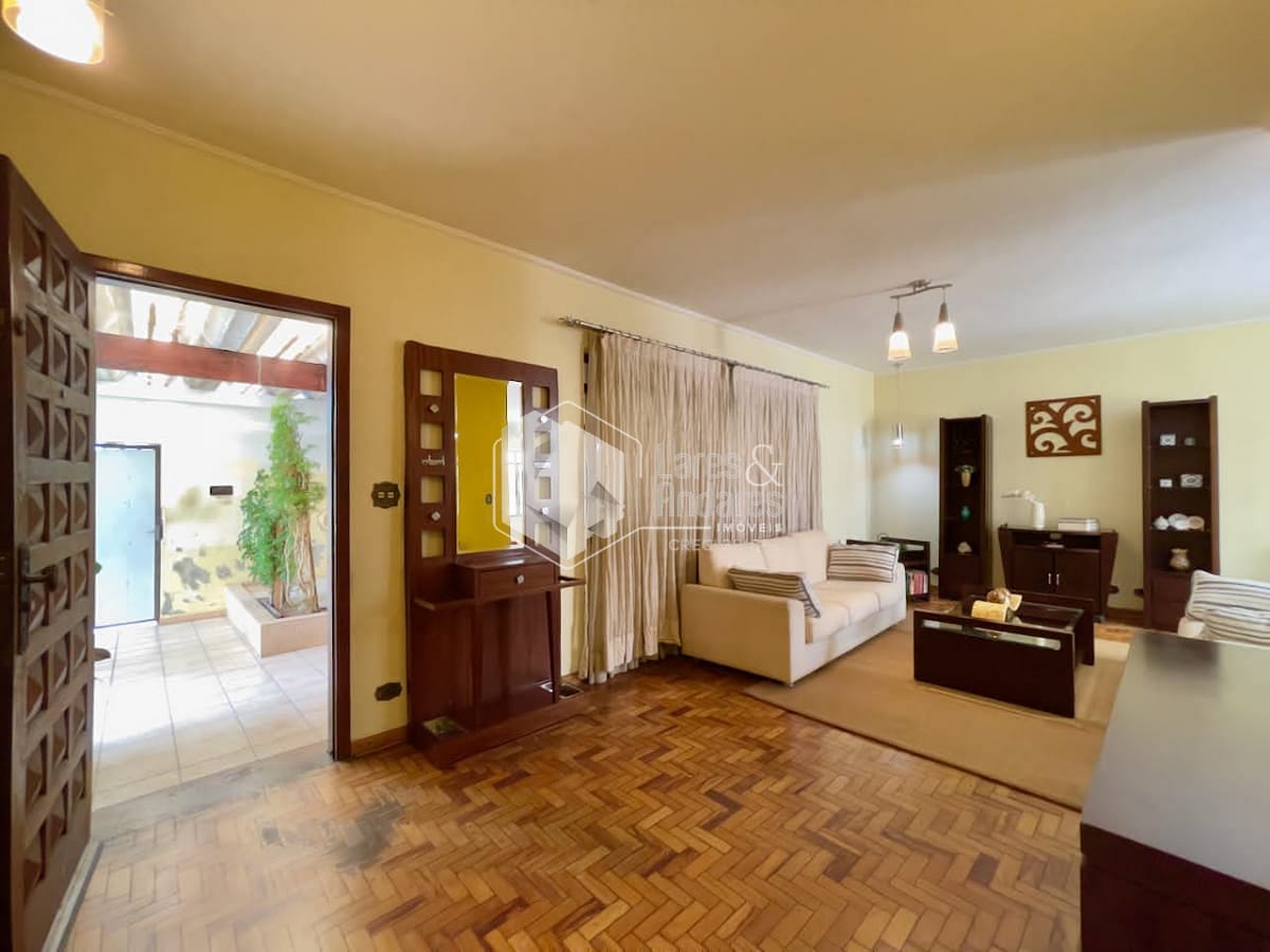 Casa, 5 quartos, 187 m² - Foto 3