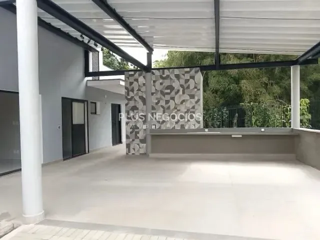 Casa com 615m² 4 quartos e 5 banheiros, à venda ou para alugar, no bairro Jardim Pagliato em Sorocaba