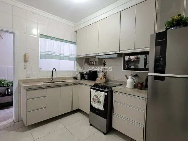 Casa com 331m² 3 quartos e 2 banheiros, à venda, no bairro Vila Jardini em Sorocaba