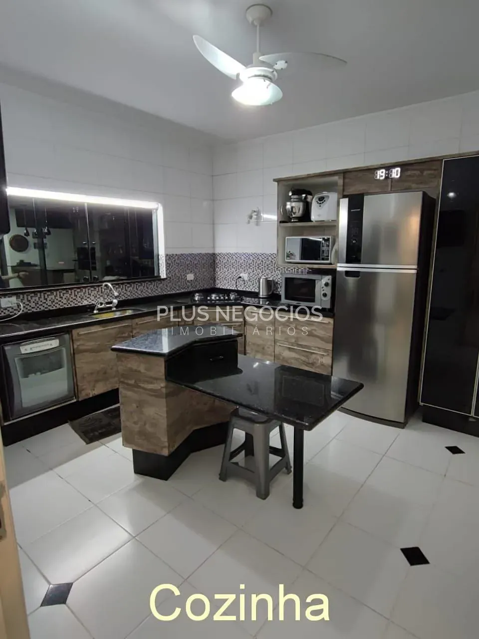 Casa, 3 quartos, 298 m² - Foto 23
