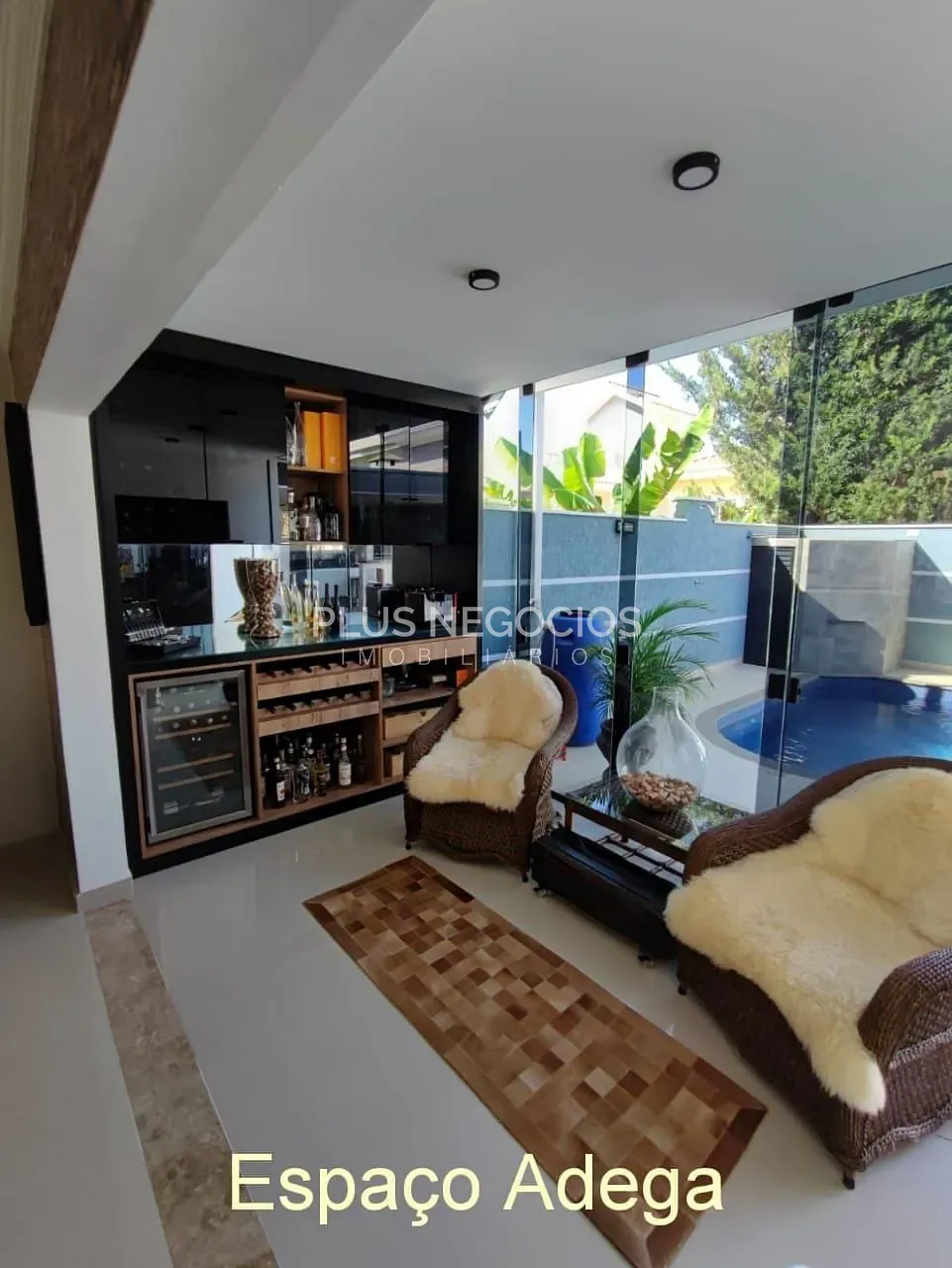 Casa, 3 quartos, 298 m² - Foto 4