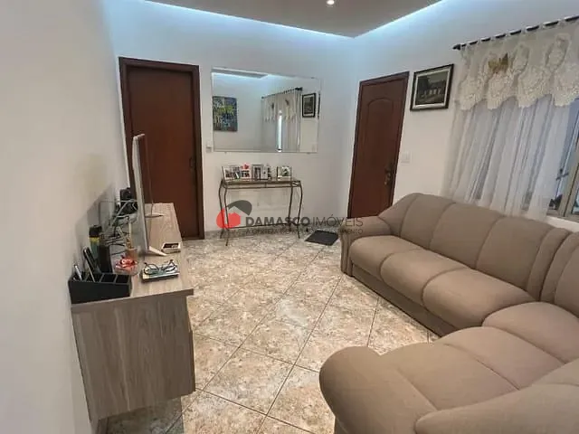 Casa 3 quartos e 1 banheiro, para alugar, no bairro Centro em São Caetano do Sul