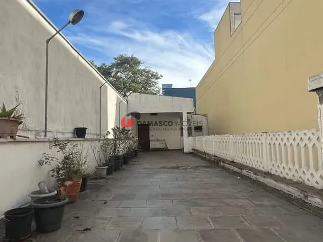 Casa 3 quartos e 1 banheiro, para alugar, no bairro Centro em São Caetano do Sul