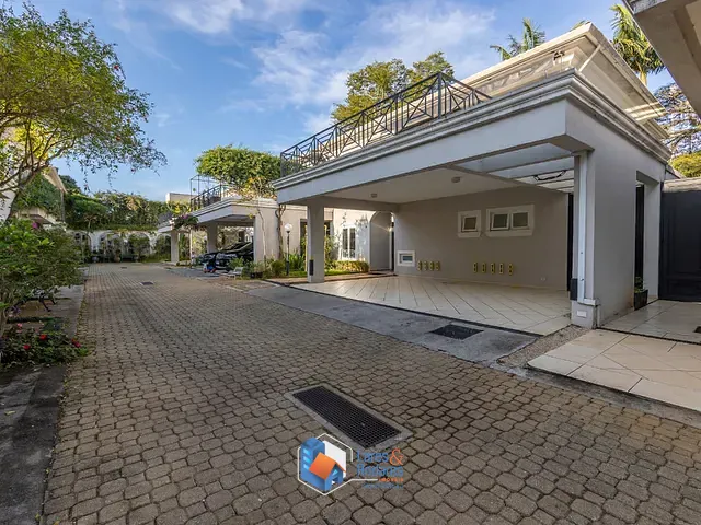 Casa com 245m² 4 quartos e 5 banheiros, à venda, no bairro Alto Da Boa Vista em São Paulo