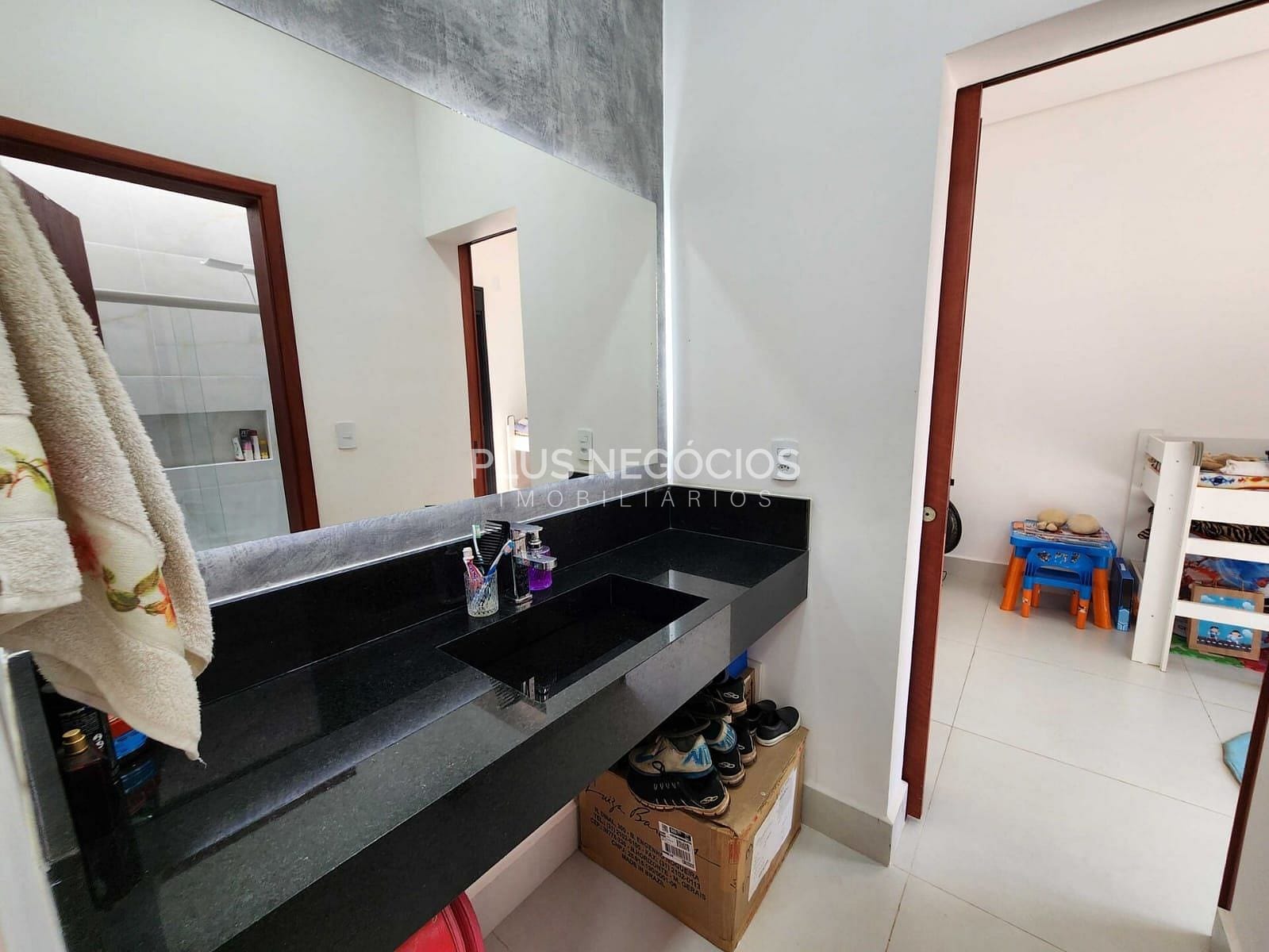 Casa, 3 quartos, 198 m² - Foto 8