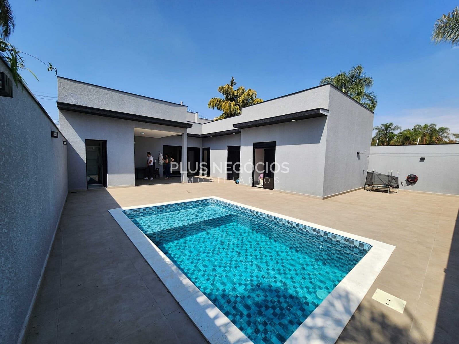 Casa, 3 quartos, 198 m² - Foto 2