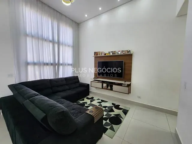Casa com 360m² 3 quartos e 4 banheiros, à venda, no bairro Horto Florestal em Sorocaba