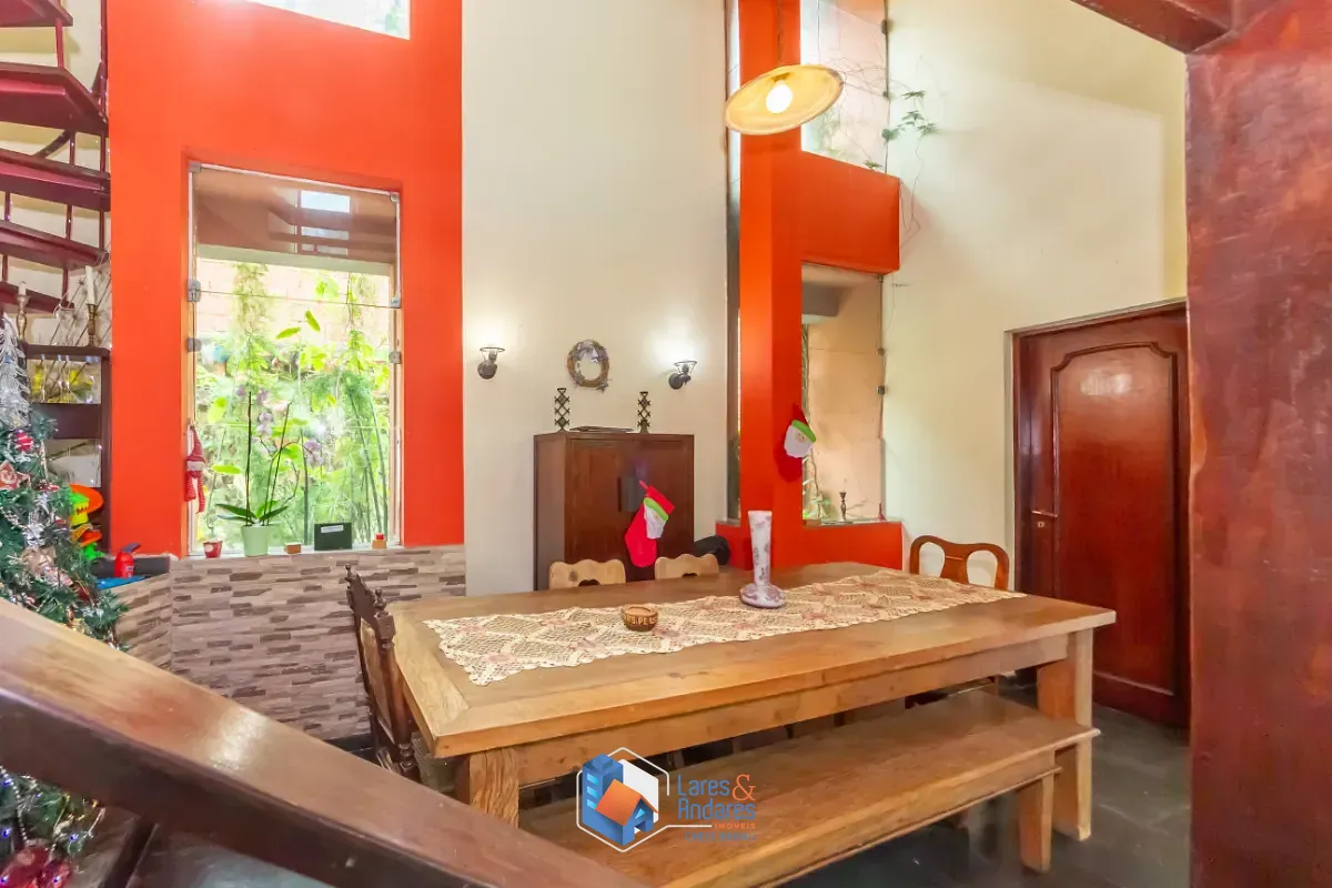 Casa, 4 quartos, 248 m² - Foto 30