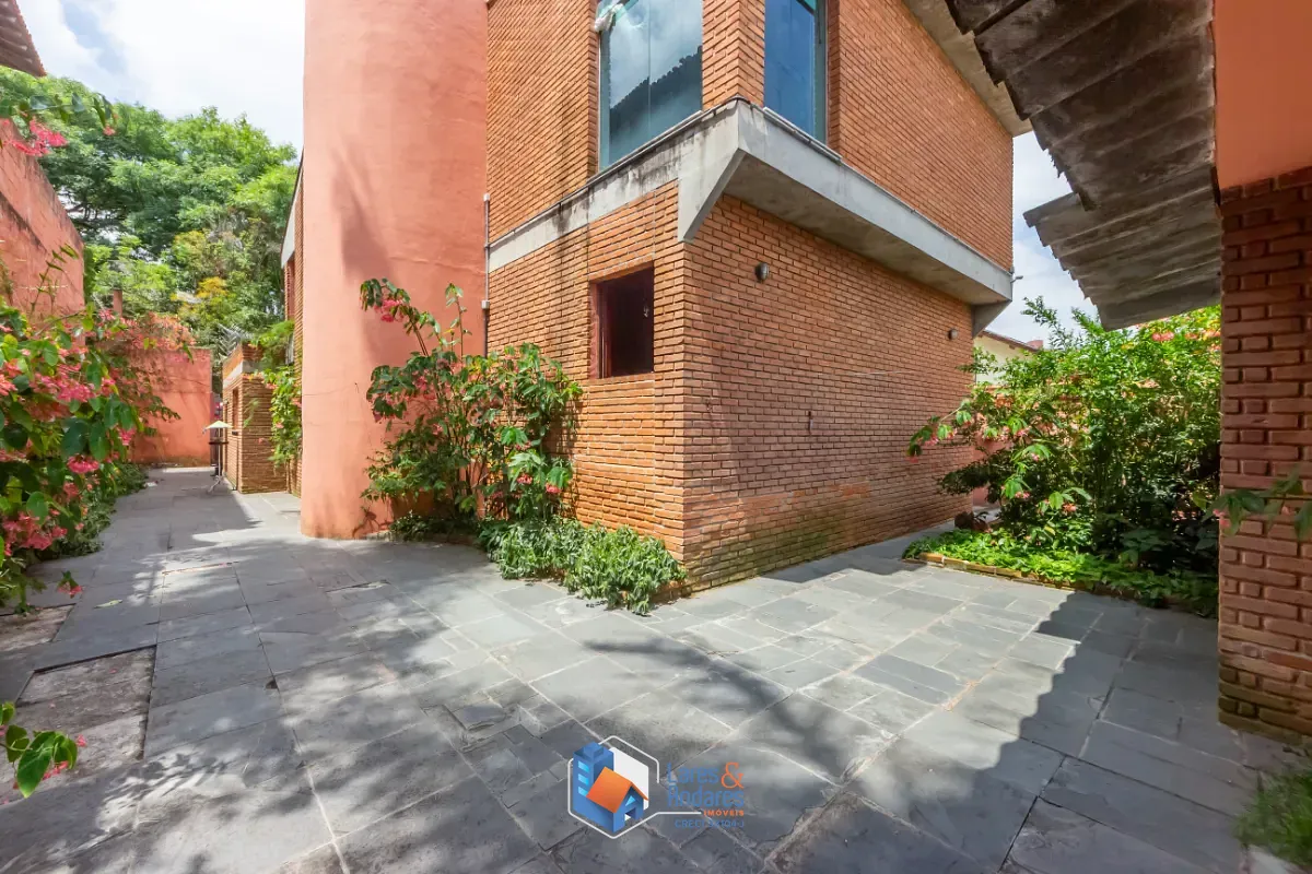 Casa, 4 quartos, 248 m² - Foto 44