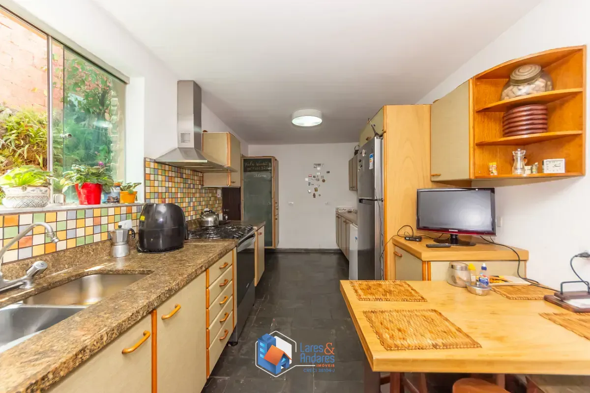 Casa, 4 quartos, 248 m² - Foto 34