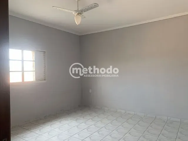 Casa com 492m² 3 quartos e 2 banheiros, à venda, no bairro Parque Universitário de Viracopos em Campinas