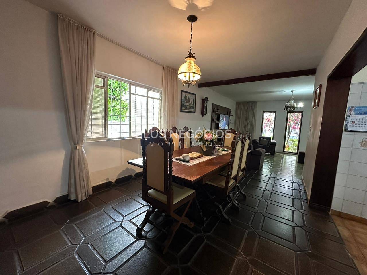 Casa, 3 quartos, 234 m² - Foto 29