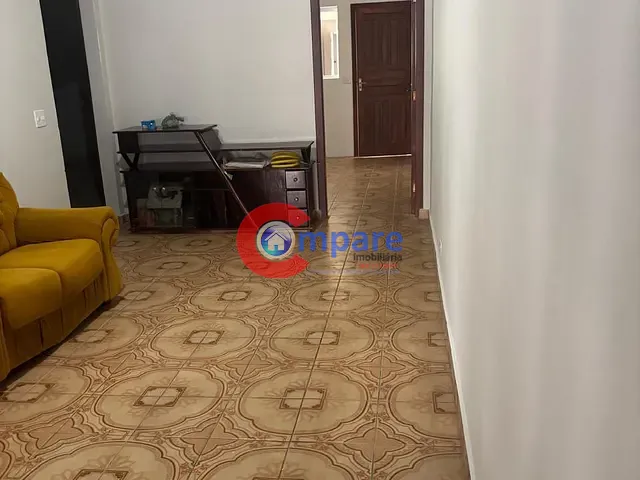Casa com 192m² 2 quartos e 1 banheiro, para alugar, no bairro Jardim Flor da Montanha em Guarulhos