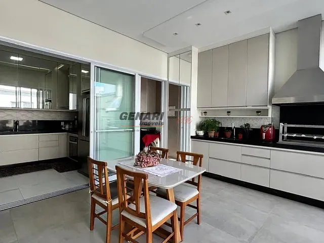 Casa com 250m² 3 quartos e 5 banheiros, à venda, no bairro Jardim Residencial Viena em Indaiatuba