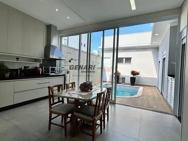 Casa com 250m² 3 quartos e 5 banheiros, à venda, no bairro Jardim Residencial Viena em Indaiatuba