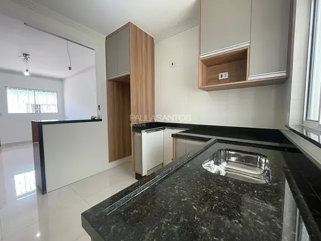 Casa com 300m² 2 quartos e 2 banheiros, à venda, no bairro Vila Barão em Sorocaba