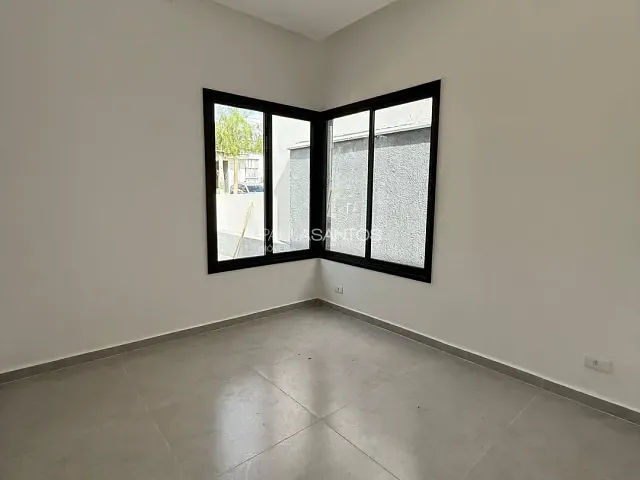 Casa com 175m² 3 quartos e 2 banheiros, à venda, no bairro Jardim Novo Horizonte em Sorocaba