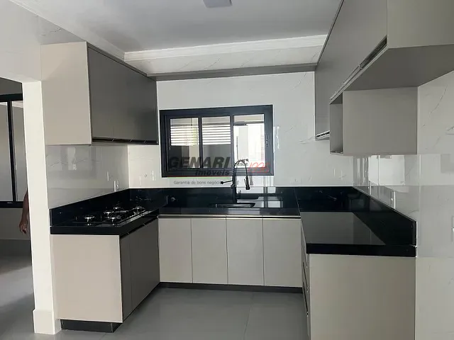 Casa com 150m² 3 quartos e 2 banheiros, à venda ou para alugar, no bairro Jardim Residencial Nova Veneza em Indaiatuba