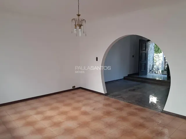 Casa 3 quartos e 2 banheiros, para alugar, no bairro Jardim Emília em Sorocaba