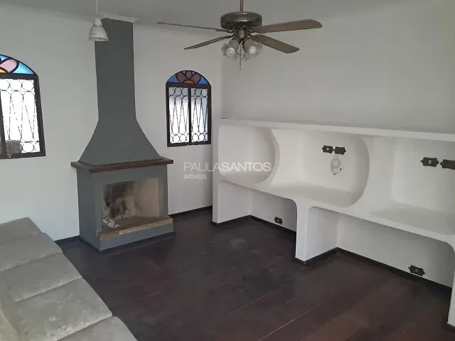 Casa 3 quartos e 2 banheiros, para alugar, no bairro Jardim Emília em Sorocaba