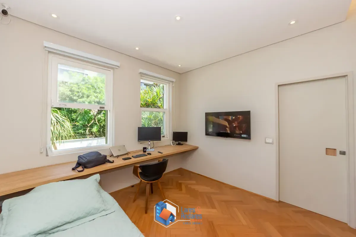 Casa, 3 quartos, 280 m² - Foto 47