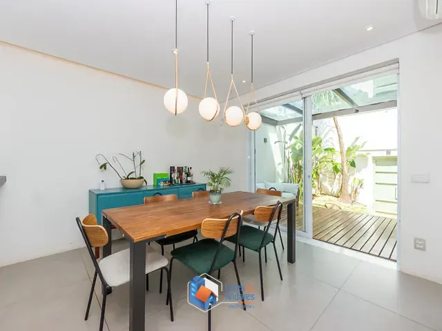 Casa com 223m² 3 quartos e 4 banheiros, à venda, no bairro Campo Belo em São Paulo