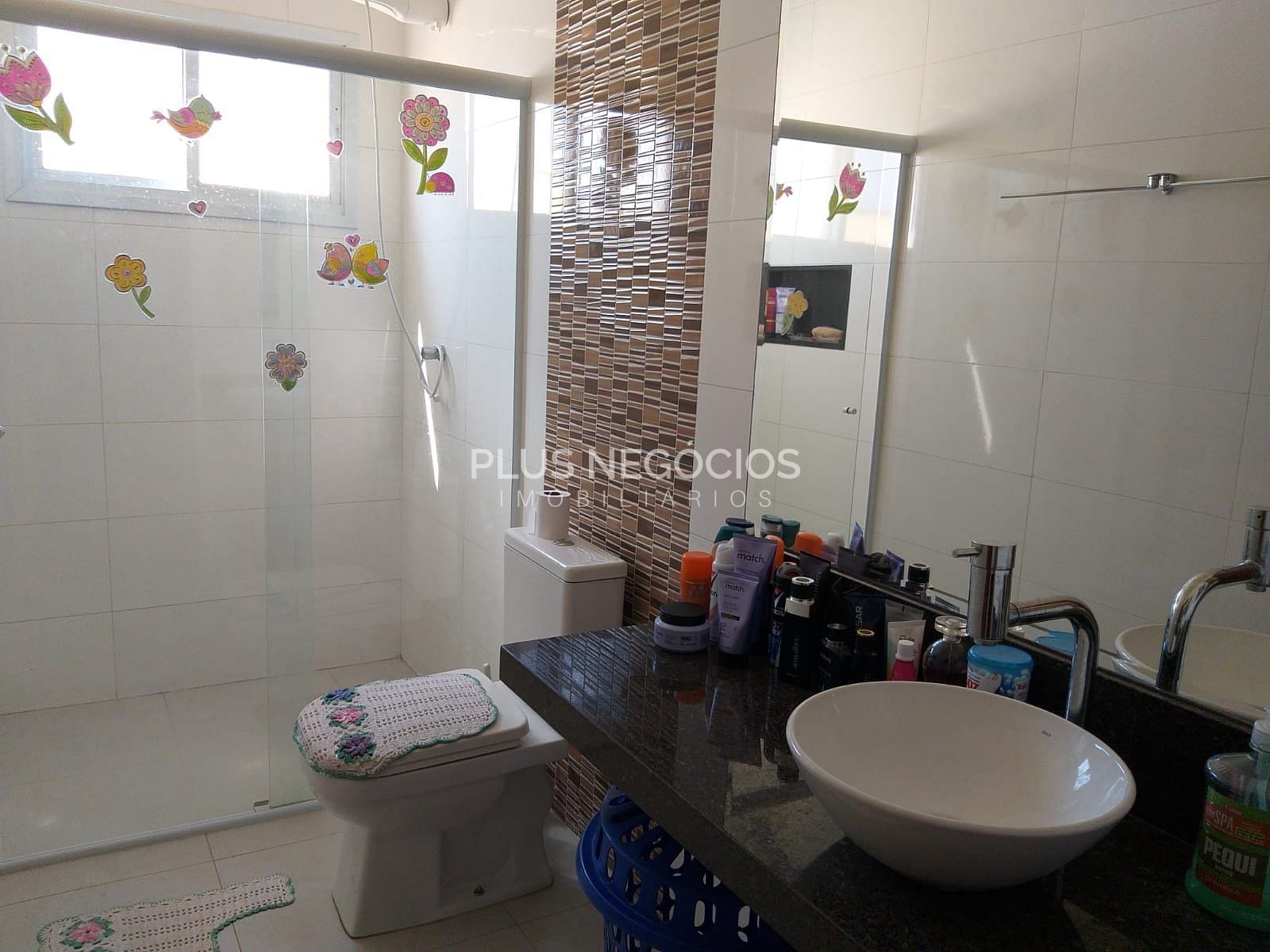 Casa, 3 quartos, 265 m² - Foto 33