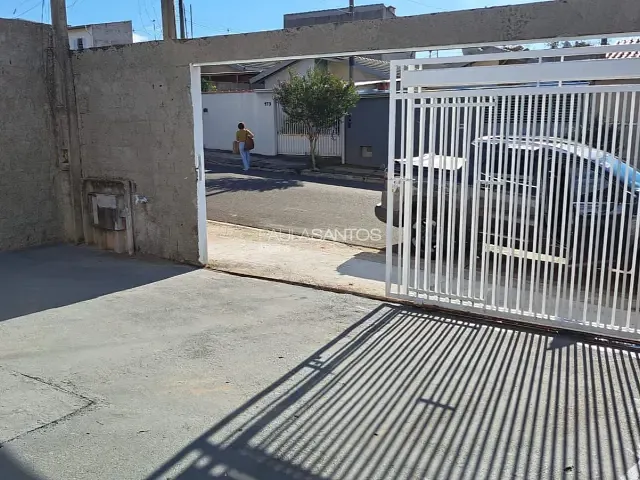 Casa 2 quartos e 1 banheiro, à venda, no bairro Jardim Residencial Nikkey em Sorocaba