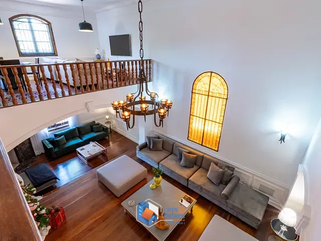 Casa com 520m² 3 quartos e 5 banheiros, à venda, no bairro Jardim Leonor em São Paulo