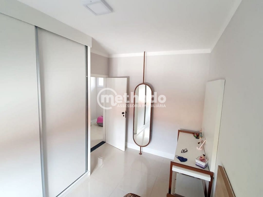 Casa, 3 quartos, 306 m² - Foto 16