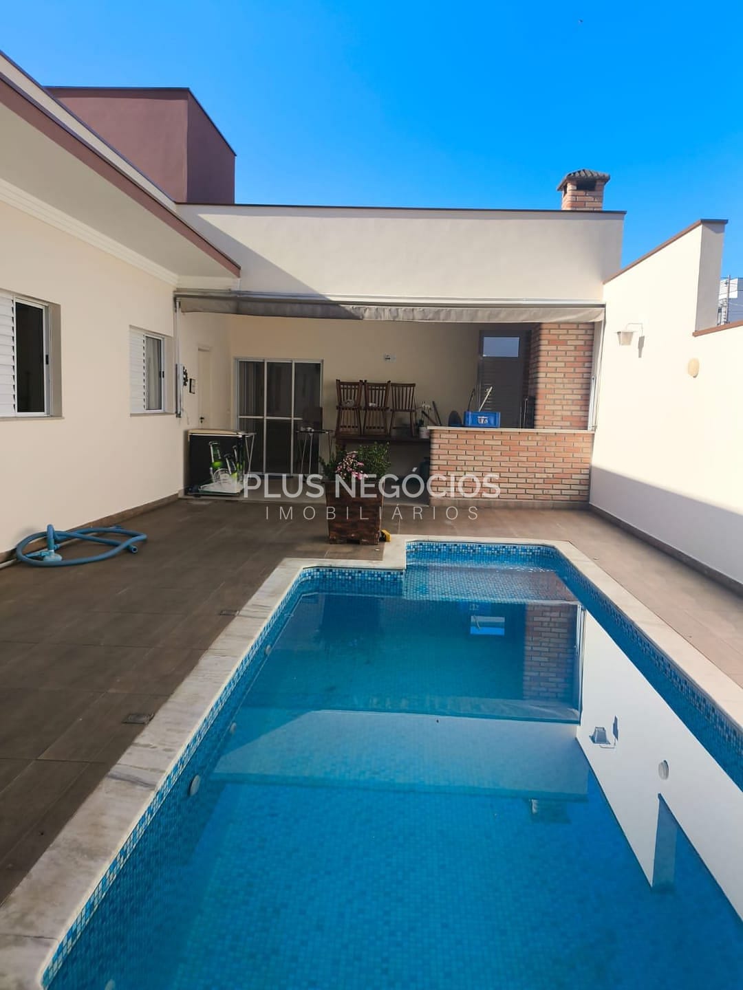 Casa, 3 quartos, 173 m² - Foto 1