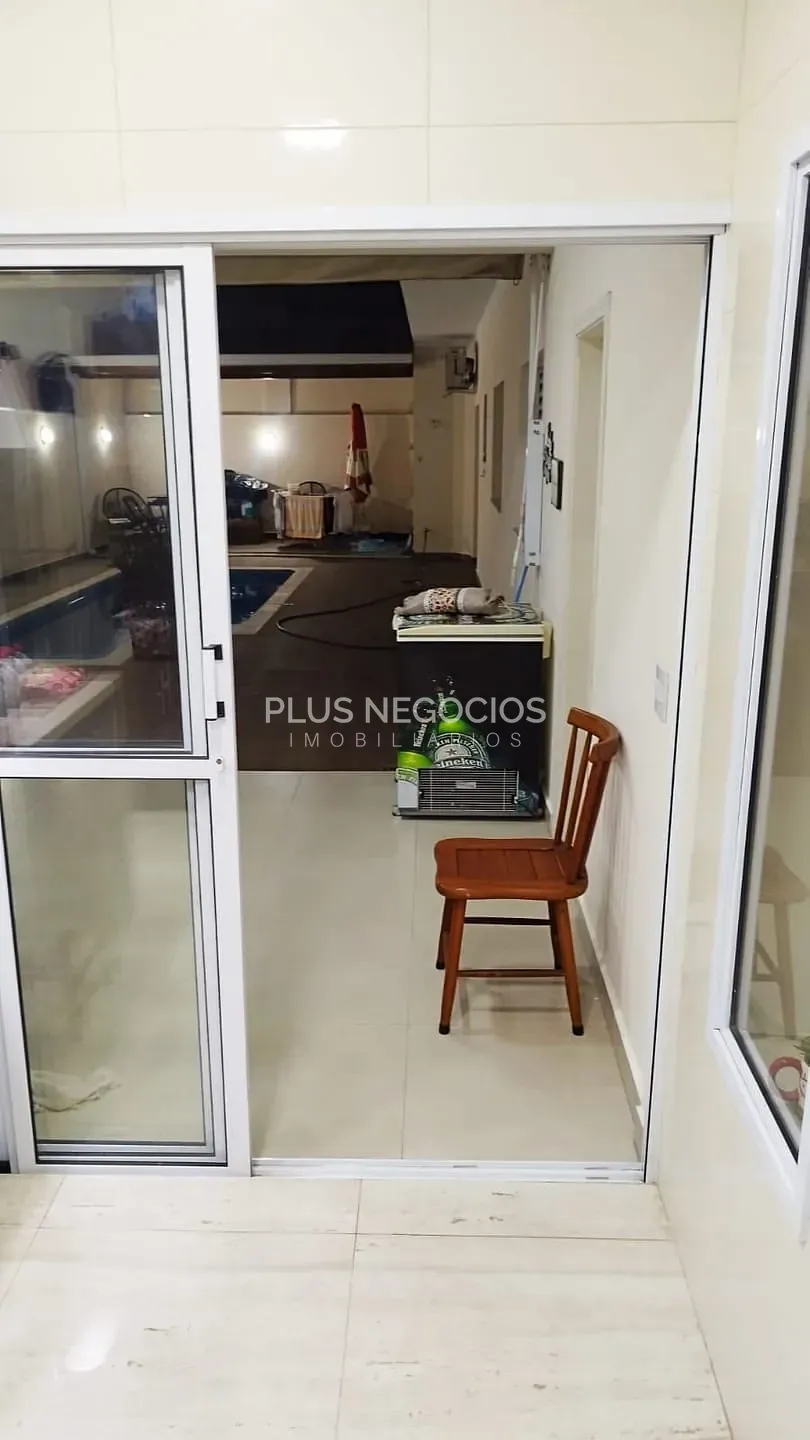 Casa, 3 quartos, 173 m² - Foto 4