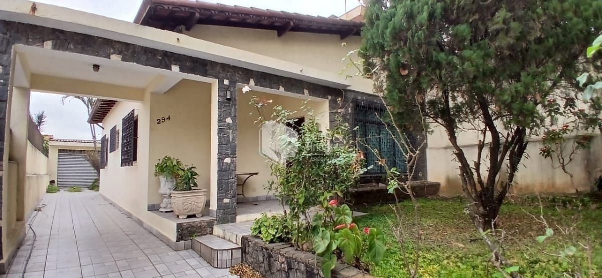 Casa, 3 quartos, 146 m² - Foto 2