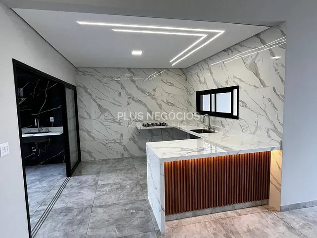 Casa com 200m² 3 quartos e 3 banheiros, à venda, no bairro Jardim Novo Horizonte em Sorocaba