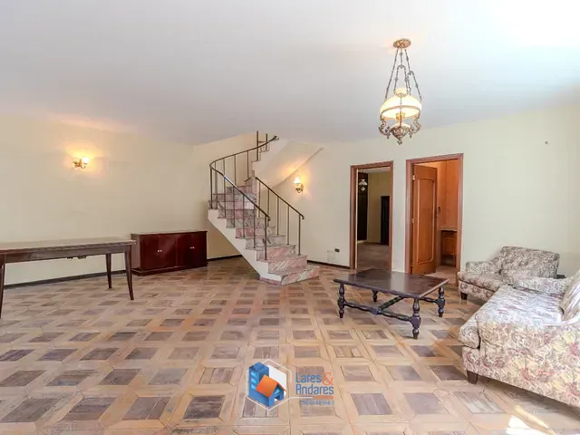 Casa com 500m² 3 quartos e 3 banheiros, à venda, no bairro Brooklin Paulista em São Paulo